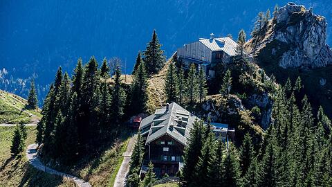 Laut Polizei war der Wanderer nahe dem August-Schuster-Haus in Unterammergau unterwegs, als er schwer st&uuml;rzte. (Archivbild)