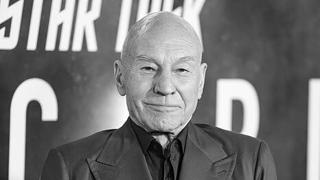 Der verstorbene Patrick Stewart hatte in seiner langen Karriere viele Rollen, doch keine war wohl so pr&auml;gend wie die des Captain Jean-Luc Picard.