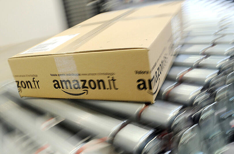 Bald hebt Amazon ab - nicht nur per Drohne: 20 Boeing-Flugzeuge vom Typ 767 hat der Internethändler geleast. Er will ein eigenes Luftfrachtnetz aufbauen. Foto: Christoph Schmidt/Archiv