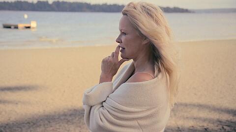 Pamela Anderson in "Pamela: Eine Liebesgeschichte".