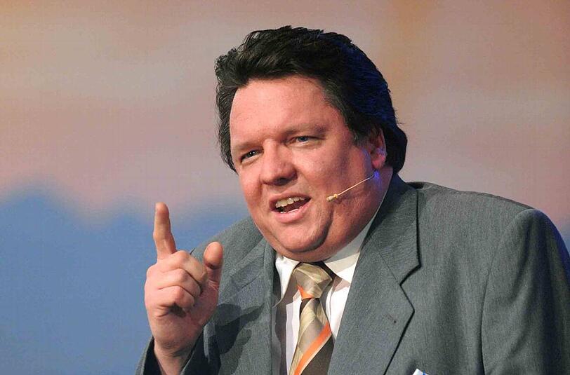 Helmut Schleich in seiner Paraderolle als Franz Josef Strauß.