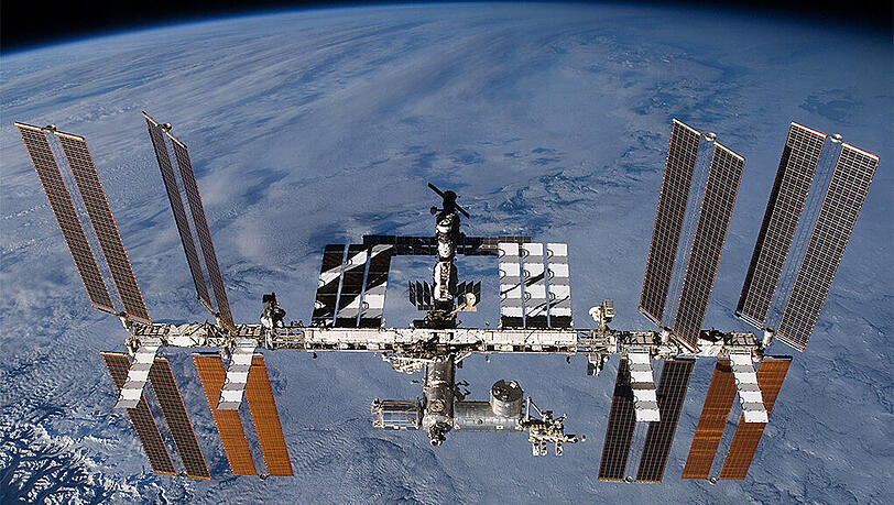 Nach dem Ammoniak-Fehlalarm können die US-Astronauten die Geräte und Systeme wieder hochfahren.