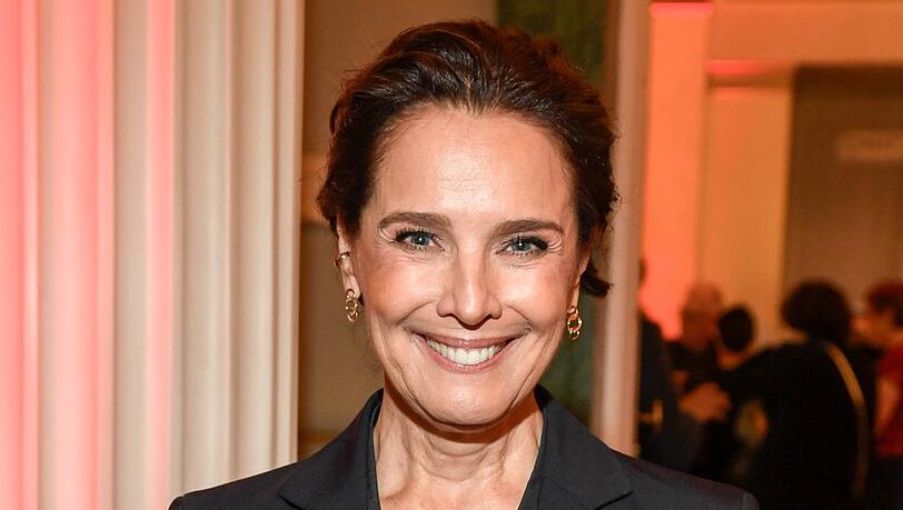 Désirée Nosbusch zeigt sich bei Instagram in einem veränderten Look.