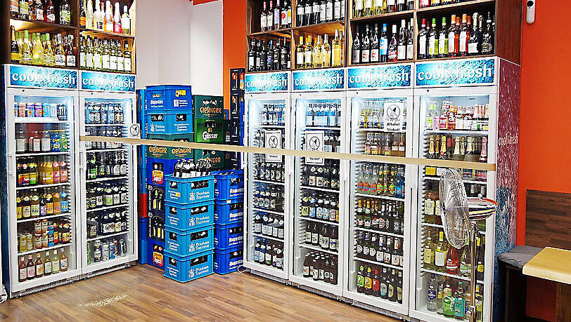 Kein Bier mehr nach Mitternacht: Darauf haben sich die Kioskbetreiber freiwillig eingelassen.