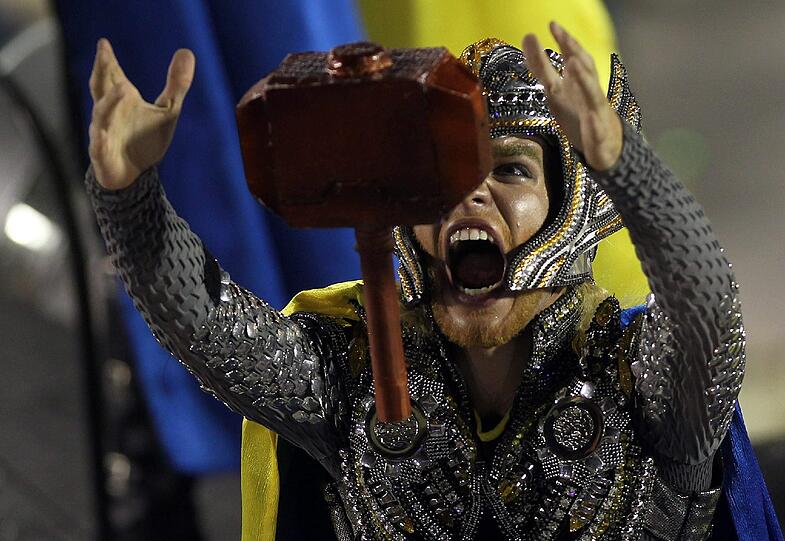 Eine Stadt im Ausnahmezustand: Die heißen Bilder vom bunten Karnevalstreiben in Rio de Janeiro.