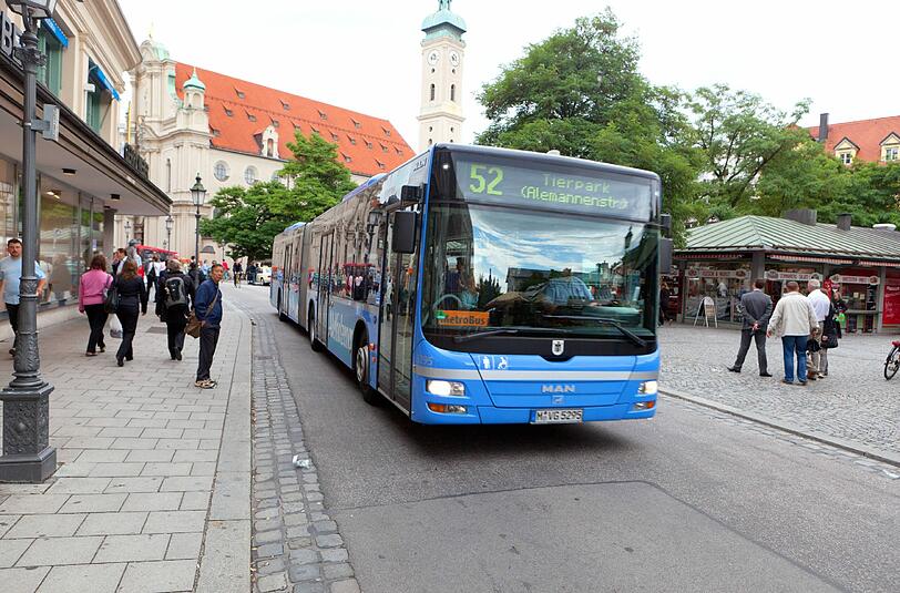 Die Initiative will den 52er wieder auf dem Marienplatz haben.