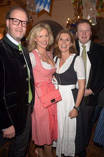 Max und Inge Dietl mit Birgit und Franz Georg Strauß