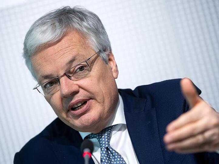 EU-Justizkommissar Reynders spricht sich gegen Reisegutscheine aus.