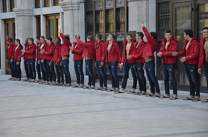 Abercrombie and Fitch: Bilder vom Laden in München