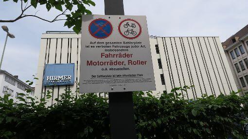 Der sogenannte Sattlerplatz ist privat und kein öffentlicher Platz.