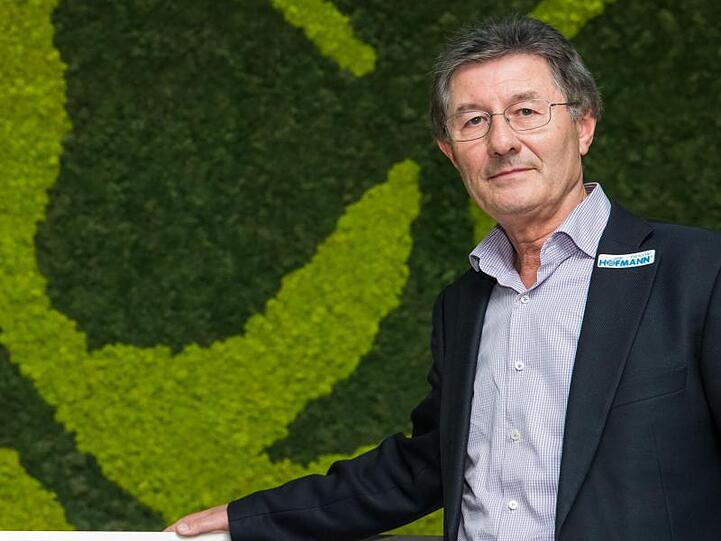 Ex-Präsident des Fußball-Zweitligisten SpVgg Greuther Fürth, Helmut Hack. Foto: Daniel Karmann/Archiv