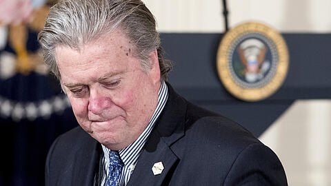 Einmal Weißes Haus und zurück: Steve Bannon will künftig wieder für Breitbart arbeiten.
