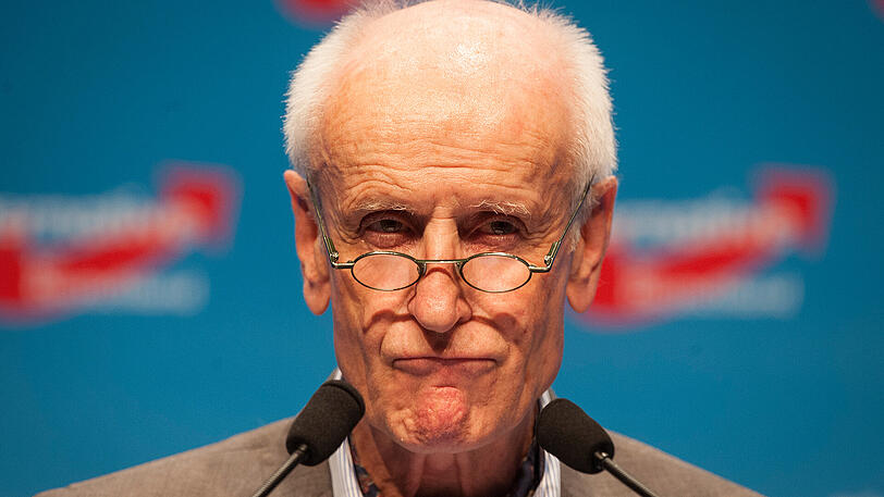 Albrecht Glaser tritt für die AfD an.