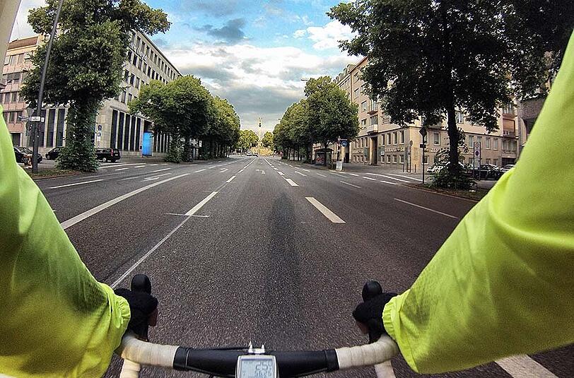 Mit dem Rennrad gen Friedensengel: Wer sicher unterwegs sein möchte, sollte seinen Drahtesel vor dem ersten &bdquo;Ausritt&ldquo; durchchecken.