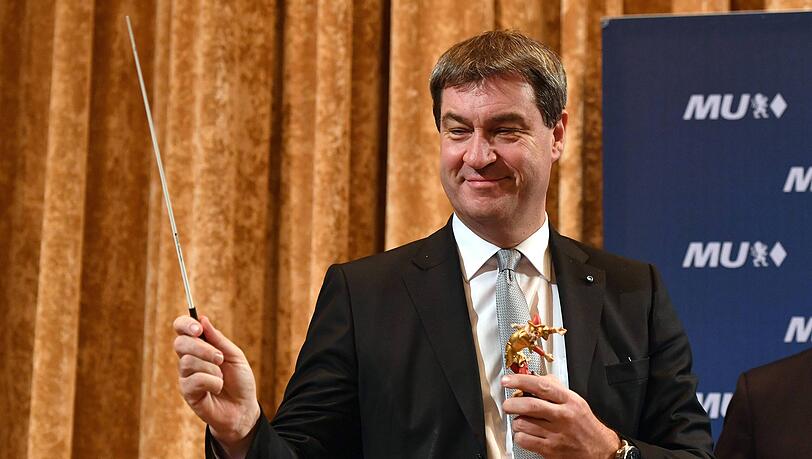 Wenn Markus Söder nicht selbst den Takt angibt, dann hört er gerne Musik aus Bayern. (Archivbild)
