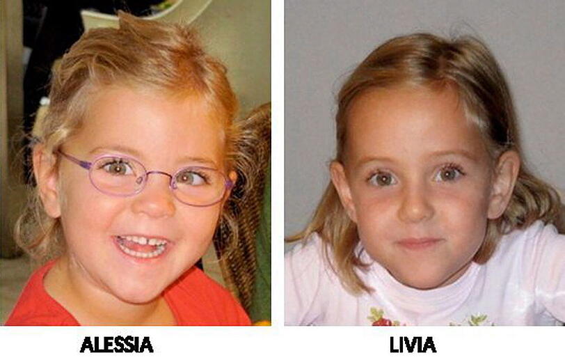 Ein Bild aus glücklichen Tagen: Die blonden Zwillingsmädchen Alessia
und Livia lächeln von den Fotos. Sie sind verschwunden.