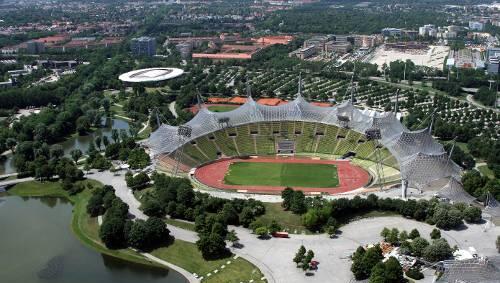 Blick auf das Olympiastadion in München. Blick auf das Olympiastadion in München.