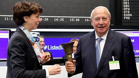 Der verstorbene Heinz Hermann Thiele, Eigentümer der Knorr-Bremse AG, beim Börsengang in Frankfurt 2018.