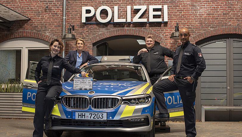 Das Team vom "Großstadtrevier" v.l.n.r.: Wanda Perdelwitz, Saskia Fischer, Marc Zwinz und Patrick Abozen Das Team vom "Großstadtrevier" v.l.n.r.: Wanda Perdelwitz, Saskia Fischer, Marc Zwinz und Patrick Abozen