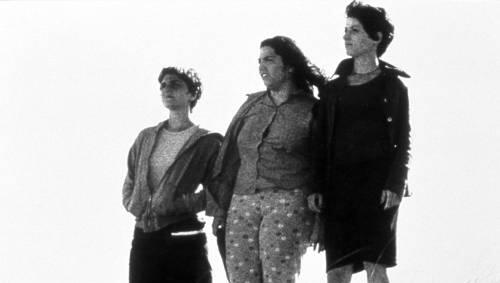 Drei Frauen unterm heiteren, argentinischen Himmel. Drei Frauen unterm heiteren, argentinischen Himmel.