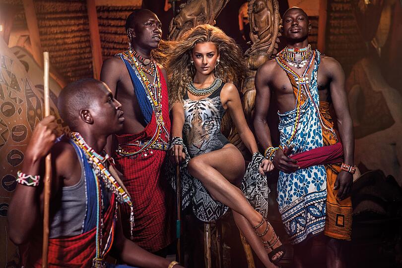 September: Der Volksstamm der Massai lebt noch einen traditionellen Lebensstil und spielt in Kenias kulturellem Leben eine wichtige Rolle.