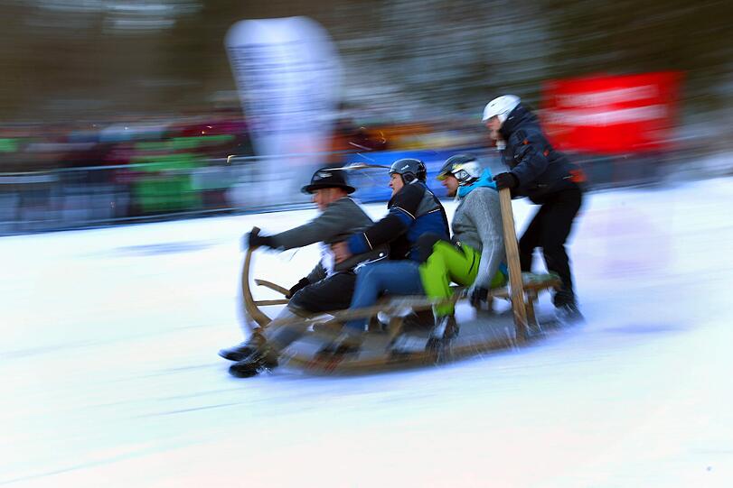 80 vierköpfige Mannschaften waren bei der 46. bayerischen Meisterschaft am Start.