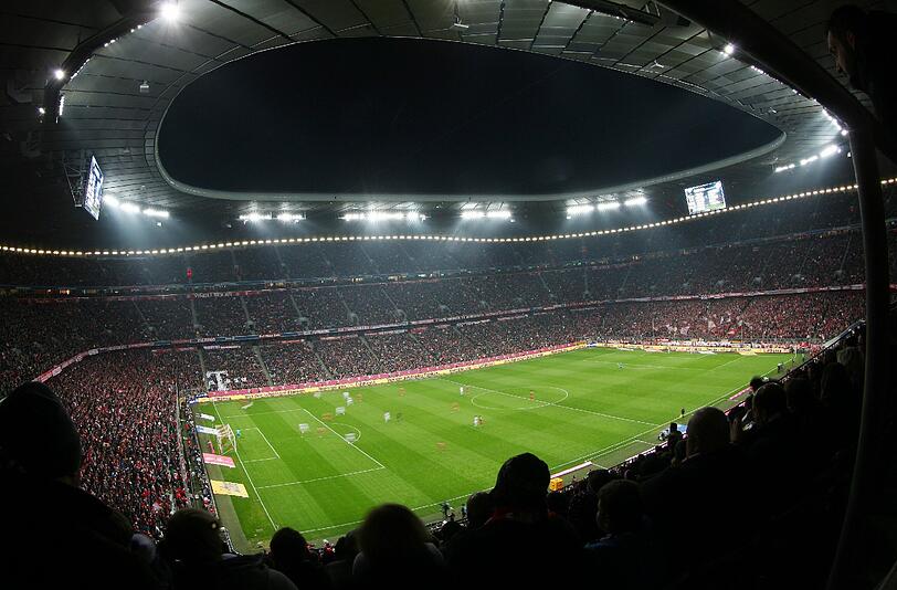 Spitzenfußball in der Allianz Arena in München.