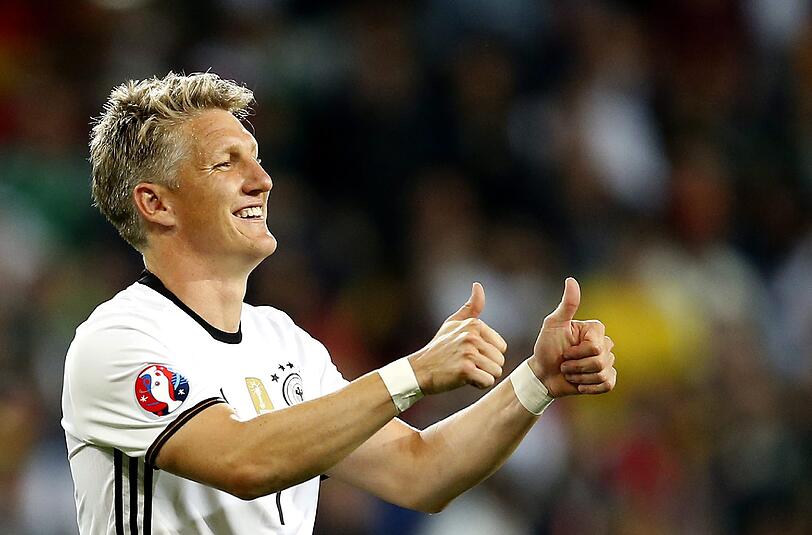 Neu-Silberfuchs Bastian Schweinsteiger nach dem Sieg bei der EM über die Ukraine