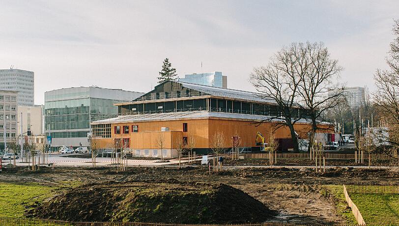 Ein provisorisches Opernhaus für über 1100 Zuschauer: Die Opéra des Nations in Genf. Ein provisorisches Opernhaus für über 1100 Zuschauer: Die Opéra des Nations in Genf.