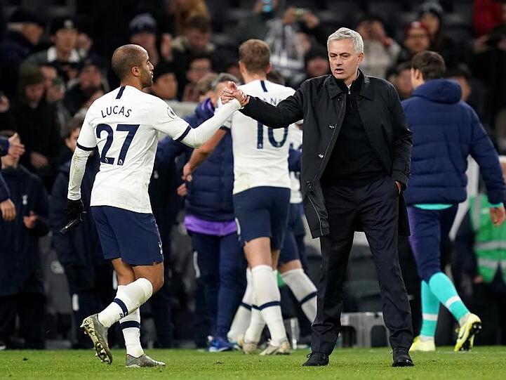 Jose Mourinho hat auch das dritte Spiel als Trainer der Tottenham Hotspur gewonnen.