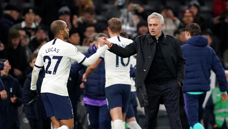 Jose Mourinho hat auch das dritte Spiel als Trainer der Tottenham Hotspur gewonnen. Jose Mourinho hat auch das dritte Spiel als Trainer der Tottenham Hotspur gewonnen.
