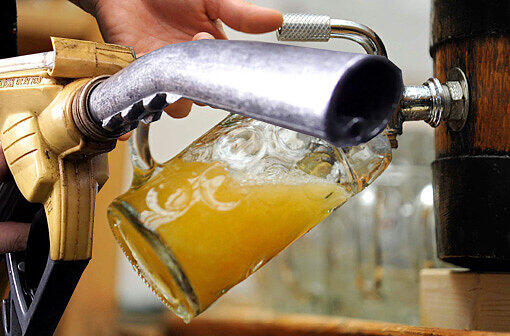 In einem Liter Bier stecken rund 160 Gramm Gerste. Die wird jetzt knapp.