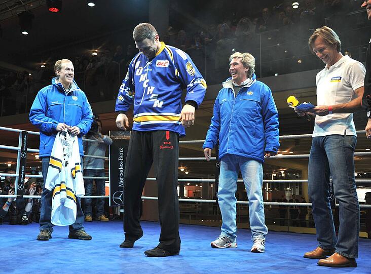 EHC München: Klitschko, der XXXL-Neuzugang des EHC - EHC - Abendzeitung München