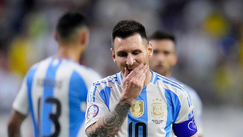 Lionel Messi ist angeschlagen, soll aber im Halbfinale der Copa América gegen Kanada spielen.