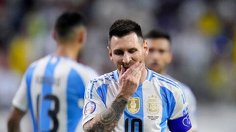 Lionel Messi ist angeschlagen, soll aber im Halbfinale der Copa América gegen Kanada spielen.
