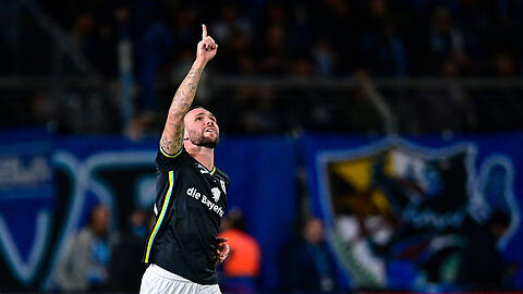 Ein Ritual bei Patrick Hobsch: Nach jedem Tor zeigt der St&uuml;rmer des TSV 1860 in den Himmel.