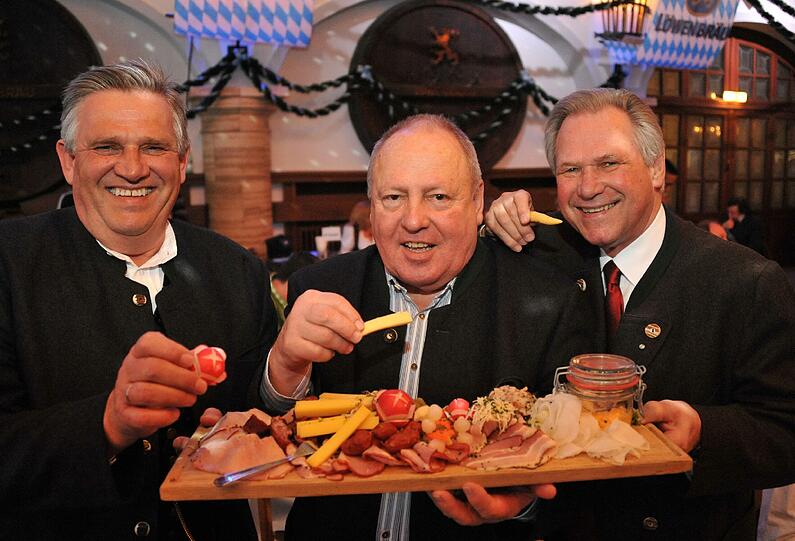 Starkbier-Anstich im Löwenbräukeller: Die besten Bilder