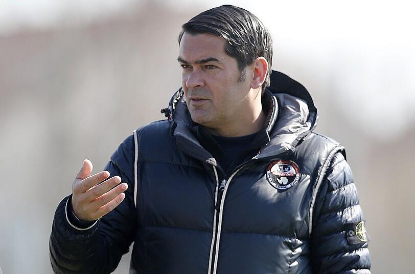 Will in der kommenden Saison seine Fehler korrigieren: Löwen-Sportchef Gerhard Poschner.
