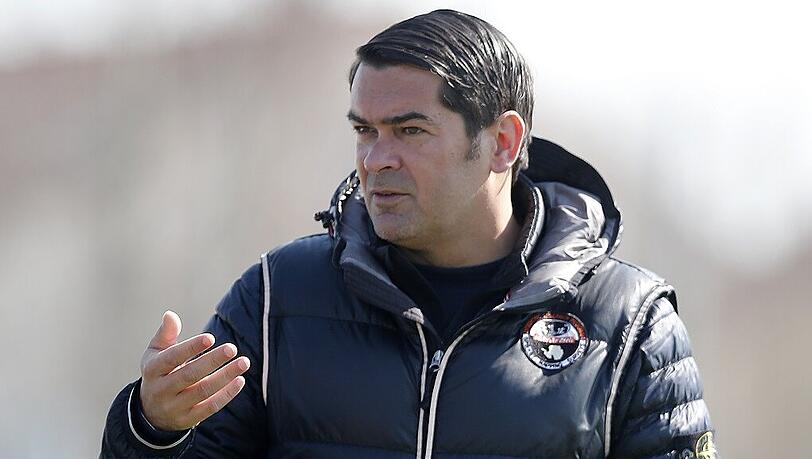 Will in der kommenden Saison seine Fehler korrigieren: Löwen-Sportchef Gerhard Poschner. Will in der kommenden Saison seine Fehler korrigieren: Löwen-Sportchef Gerhard Poschner.