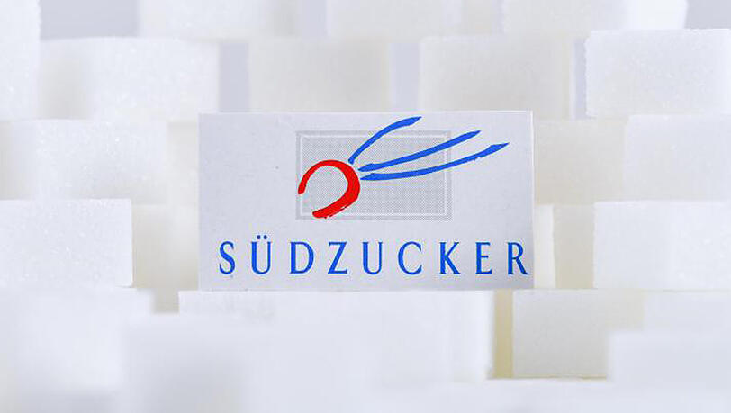Das operative Ergebnis von Südzucker verbesserte sich im dritten Quartal (Ende November) um 86 Prozent auf 118 Millionen Euro. Das operative Ergebnis von Südzucker verbesserte sich im dritten Quartal (Ende November) um 86 Prozent auf 118 Millionen Euro.