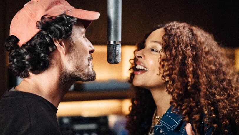 Max Herre und Joy Denalane stehen wieder zusammen im Studio.