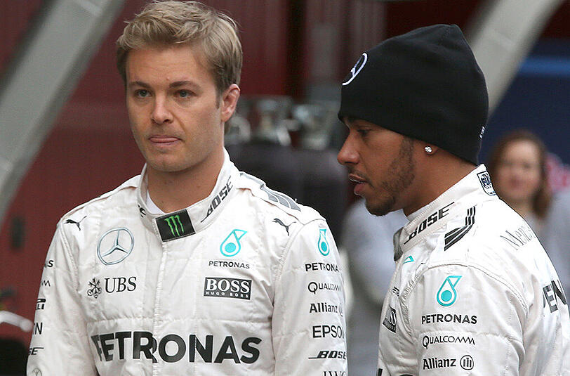 Nico Rosberg fährt seinem Teamkollegen davon. Der will wie Muhammad Ali in "Rumble in the jungle" zurückschlagen.