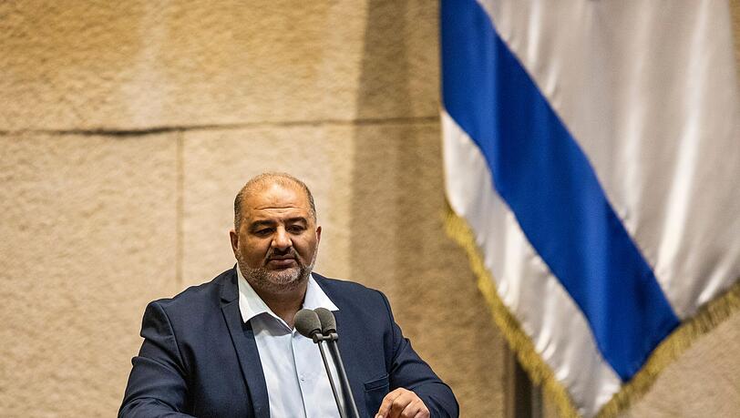 Besonders entscheidend bei der Wahl k&ouml;nnte die islamisch-konservative Raam unter Mansur Abbas werden. (Archivbild)