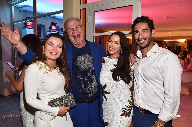 Sylwia Mokrysz und Fürst Karl Heinz Sayn Wittgenstein mit Umut Kekilli und Ina Schnitzer