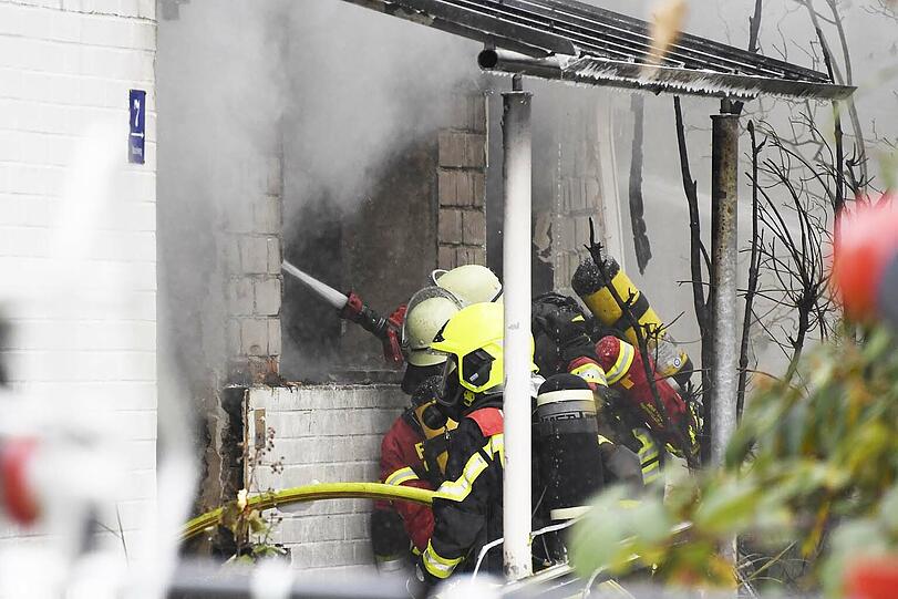 Die Bilder vom Feuerwehreinsatz in Ottobrunn.