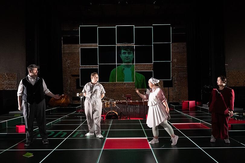 "Der kaukasische Kreidekreis" des Theaters Hora.