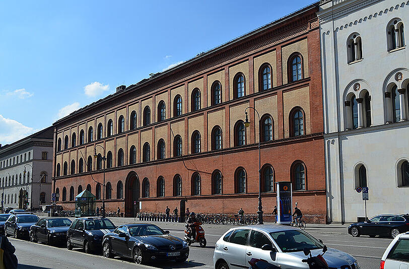 Ohne den Lehm daat&rsquo;s München net geb&rsquo;n: Weitere Ziegelbauten in München.