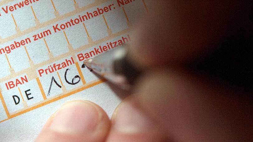 Obacht bei der Überweisung, dass alle Angaben korrekt sind.