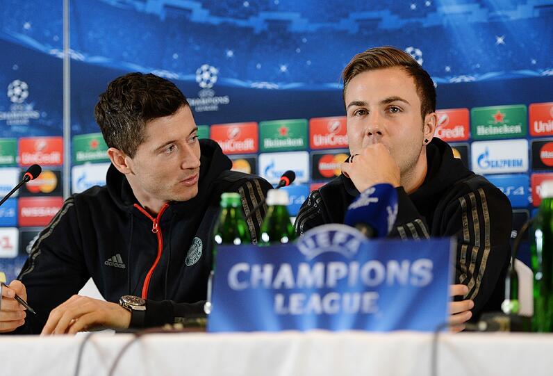 Robert Lewandowski und Mario Götze bei der Pressekonferenz