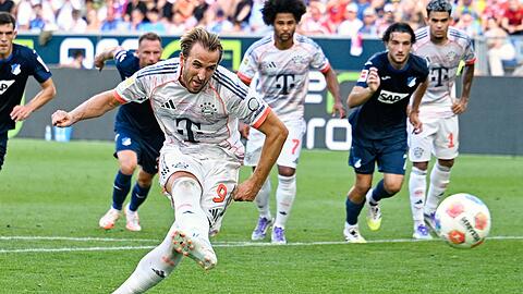 Bayern-Torjäger Harry Kane ist American-Football-Fan - Kickt er irgendwann sogar selbst den Ball in der NFL? Bayern-Torjäger Harry Kane ist American-Football-Fan - Kickt er irgendwann sogar selbst den Ball in der NFL?